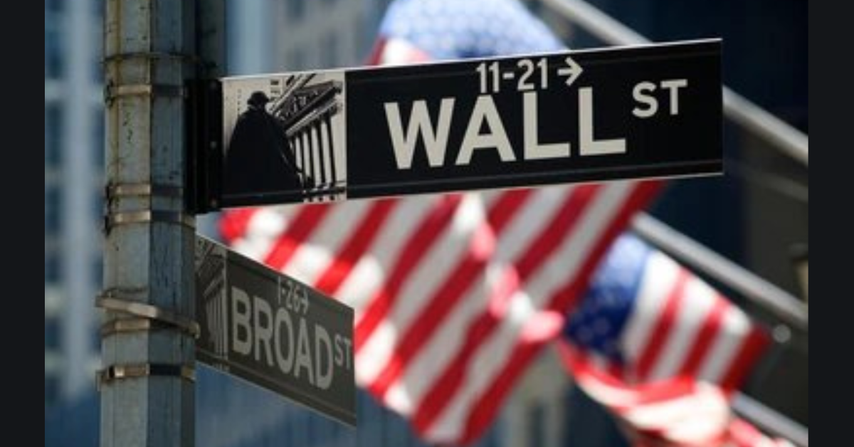 Wall Street Highlights: Major Analyst Calls for Tech and Entertainment Stocks in July 2025