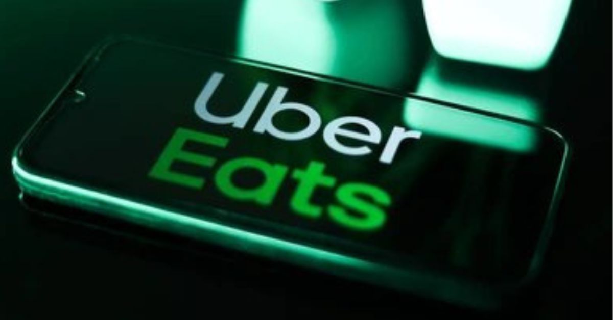 Uber Eats Enhances Customer Experience with New Merchant Messaging Feature